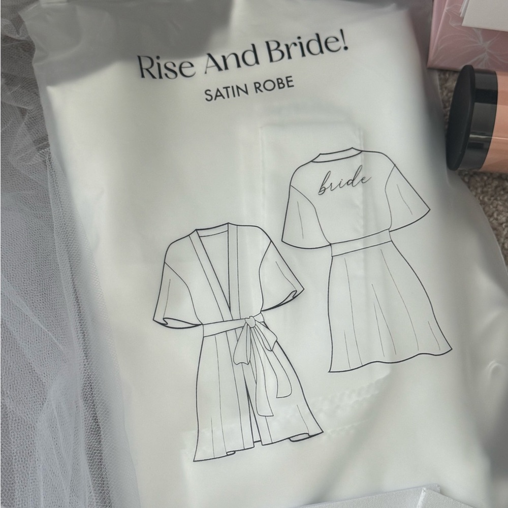 Bridal Satin Robe and Accessories Set - Picture 2 of 6